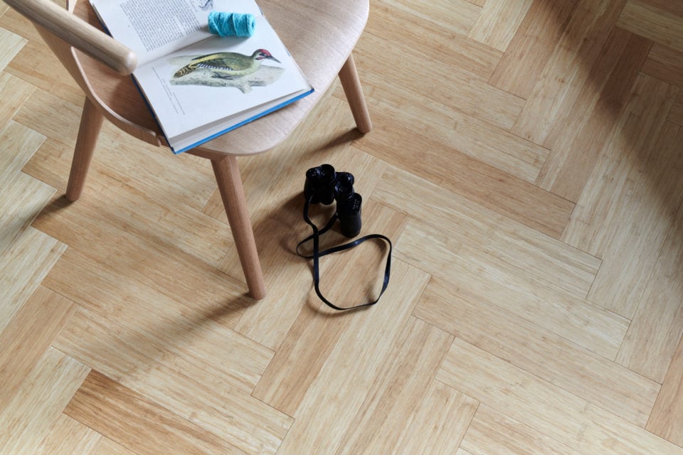 Woodpecker Flooring Oxwich Bamboo Naural Herringbone Cameo 01